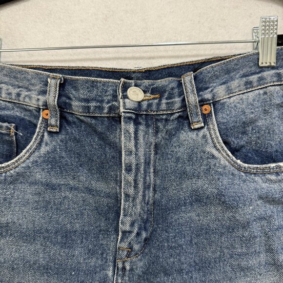 BlankNYC Shorts Womens 29 Blue Distressed The Perry Mom High Rise Denim Raw Hem - Picture 2 of 10